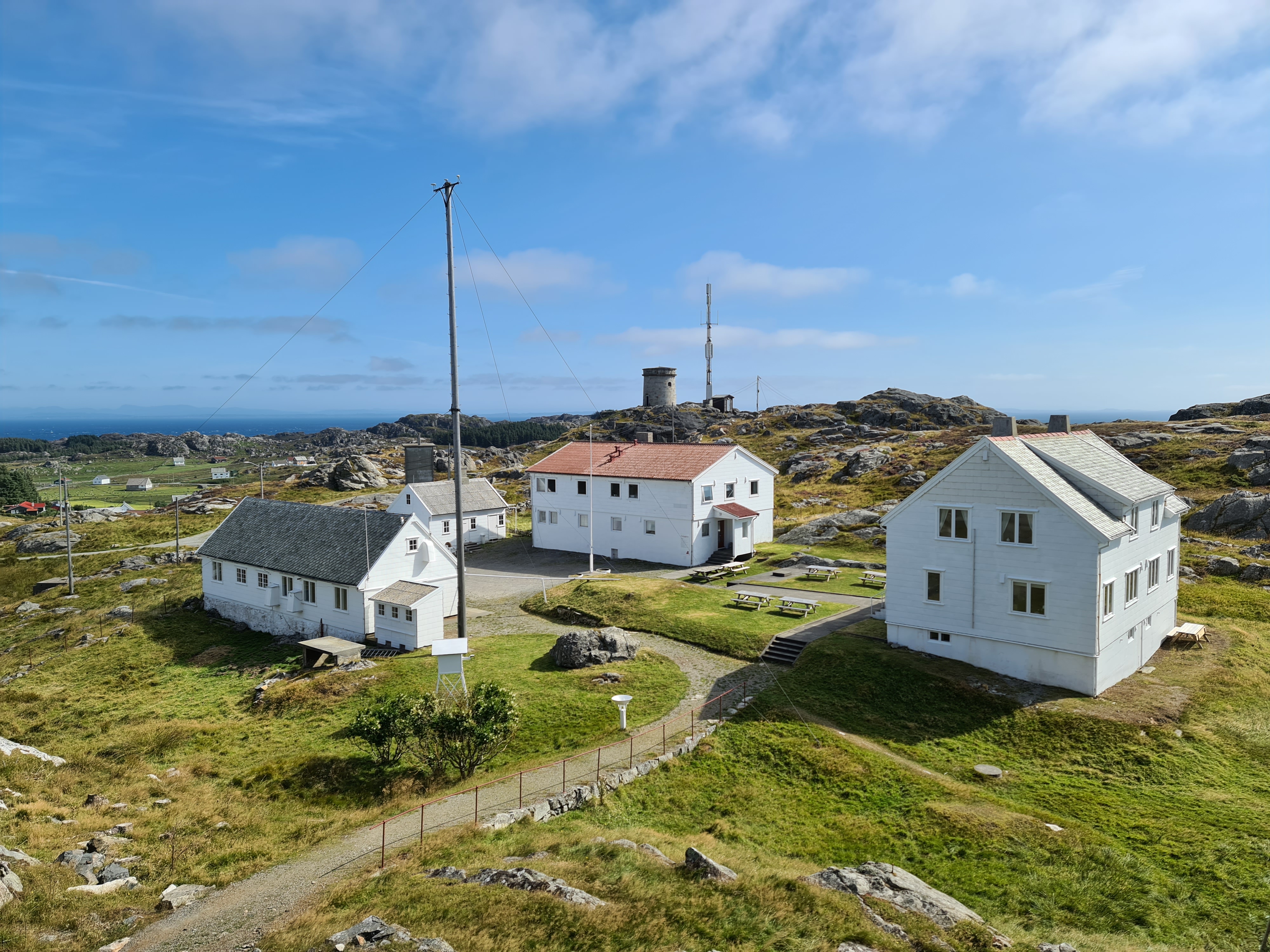 Fyrvokterboligene, maskinhus, smio